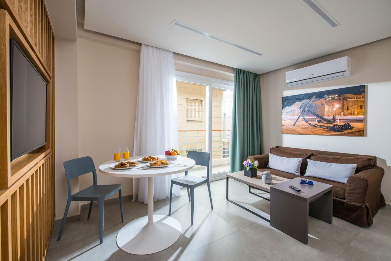 King's Blue, Urban Suites Heraklion  Bagian luar foto