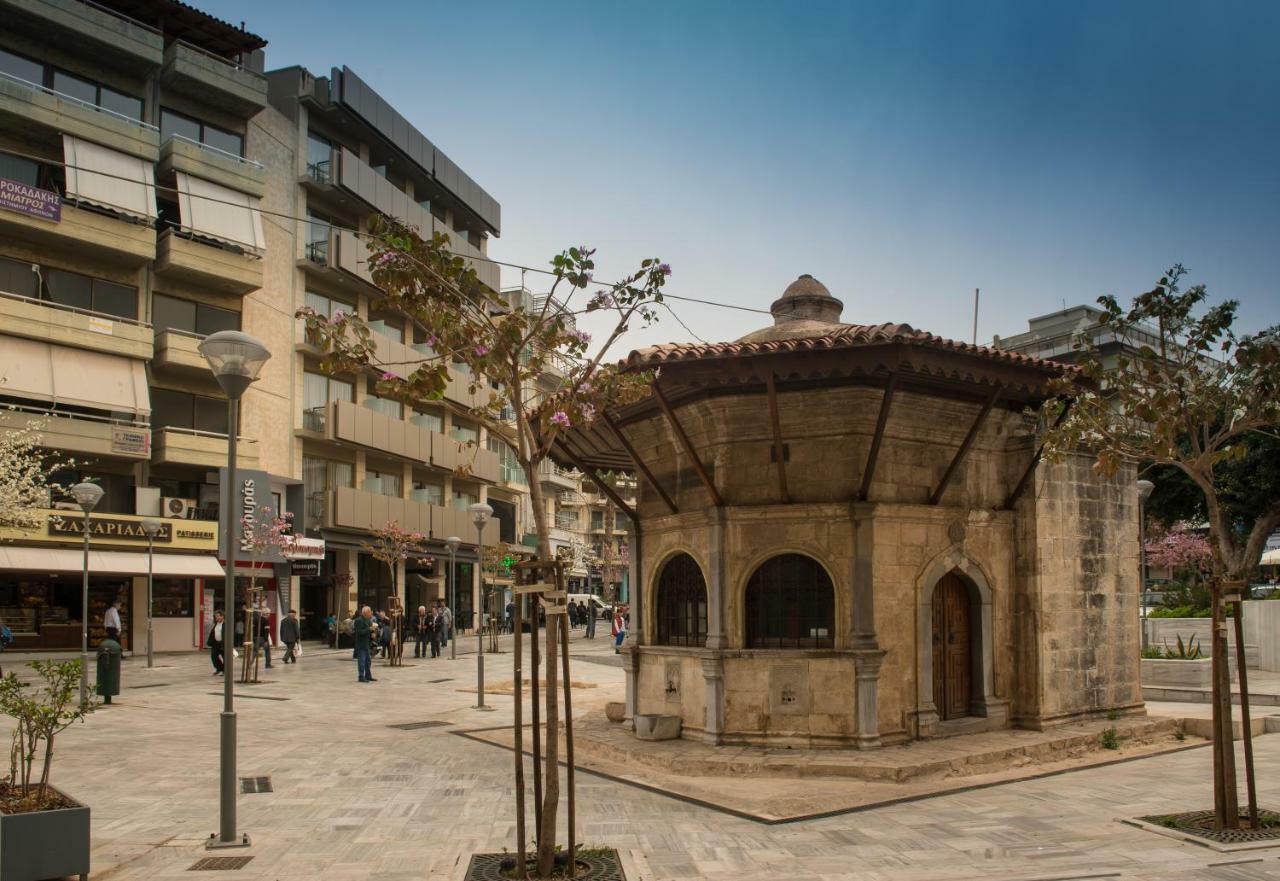 King's Blue, Urban Suites Heraklion  Bagian luar foto