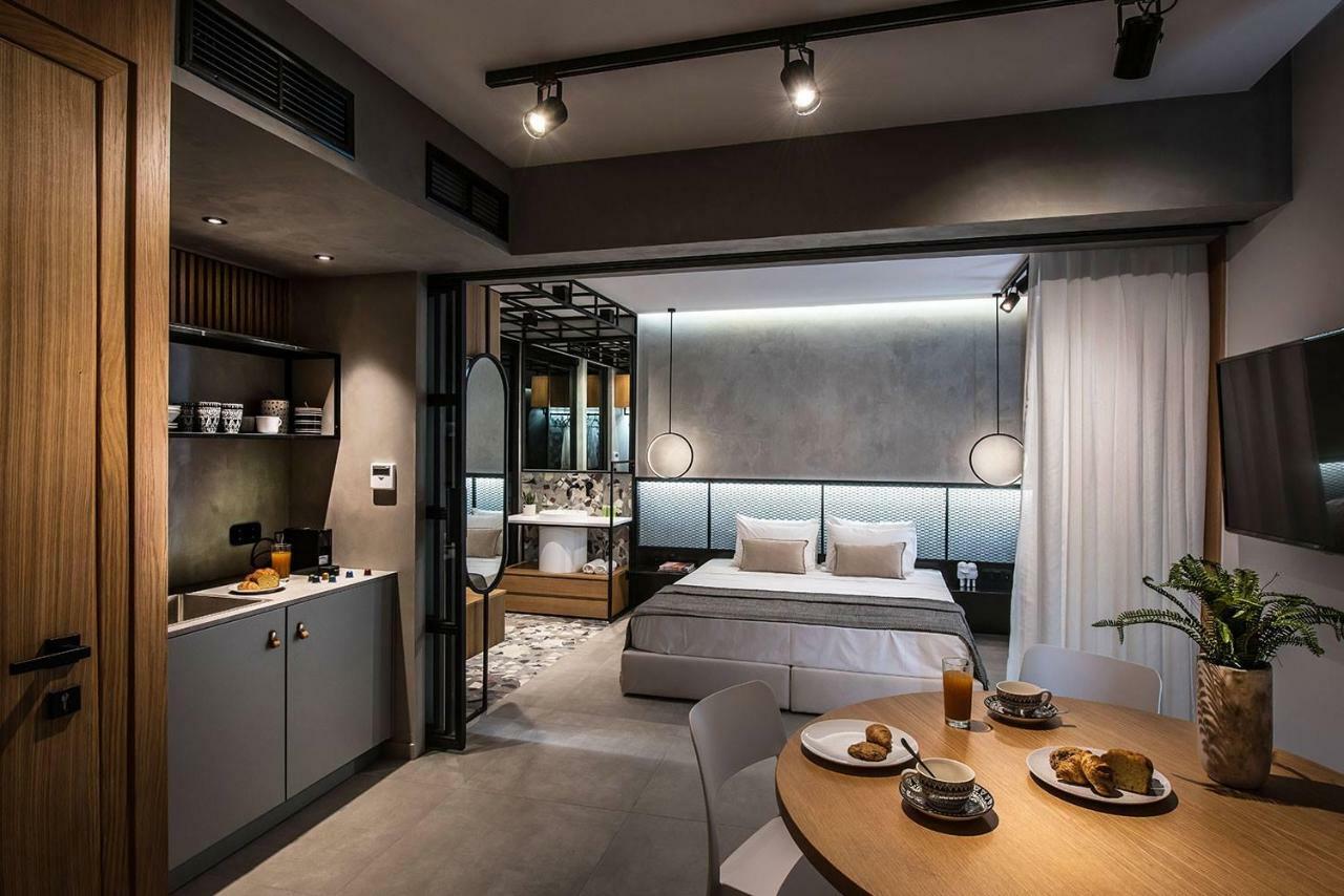 King's Blue, Urban Suites Heraklion  Bagian luar foto